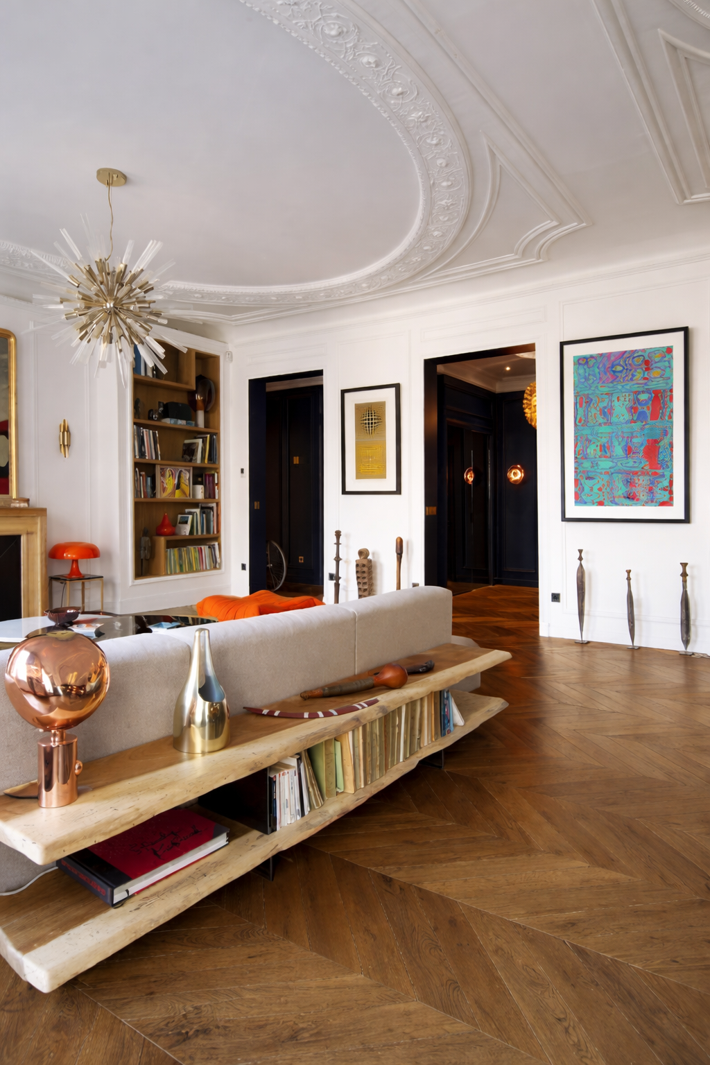 Mundo Paralelo · Serie I #04